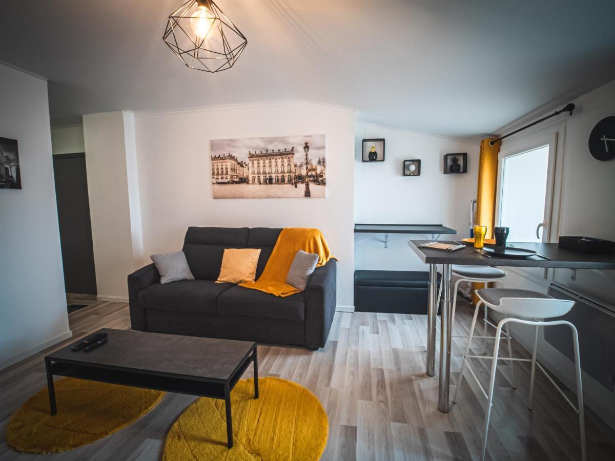 Le P'Tit Jeanne D'Arc Logements Insolites Νανσύ Εξωτερικό φωτογραφία
